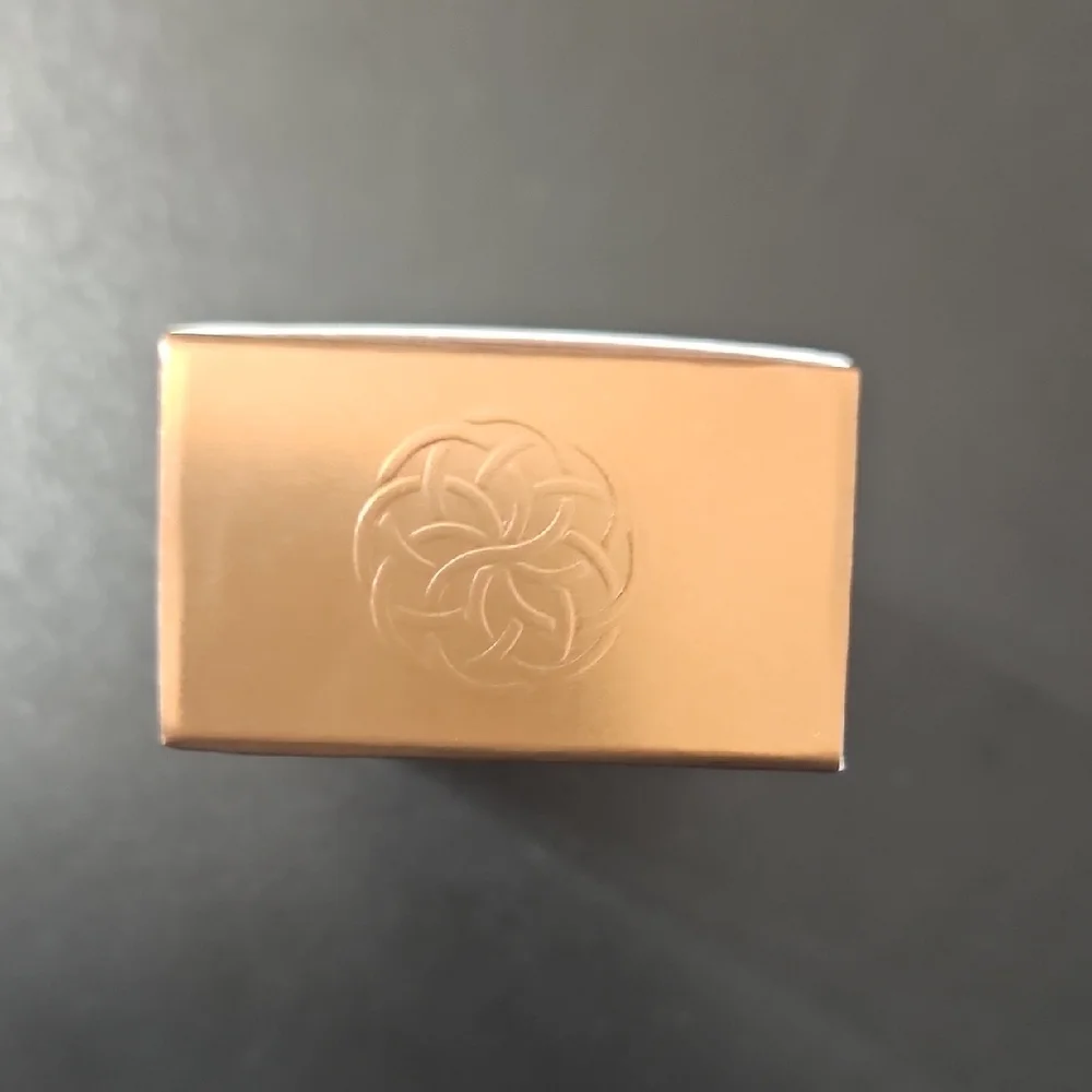 Gold Radiance Bronzer and Contour Set